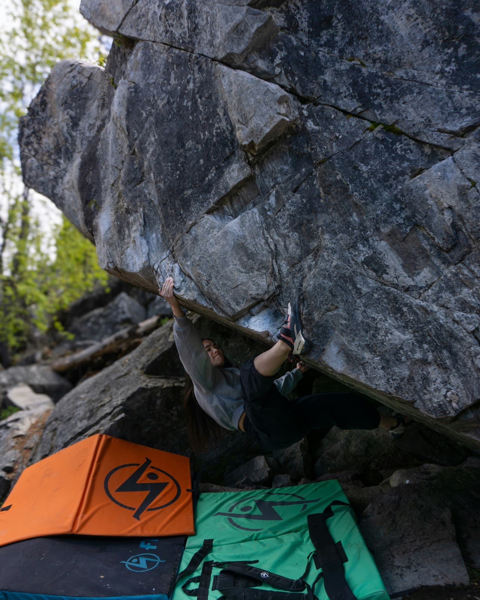 Bouldering at Chhatru